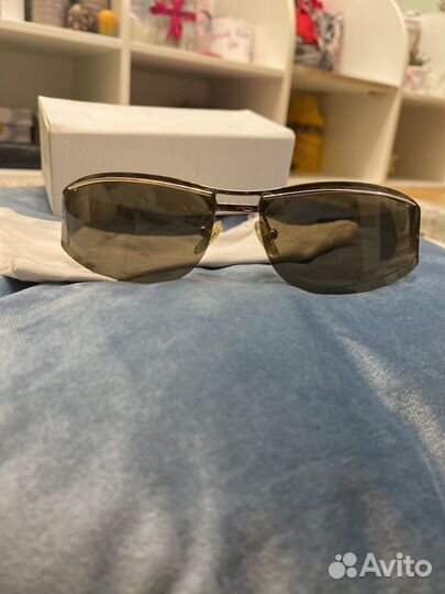 Солнечные очки gucci