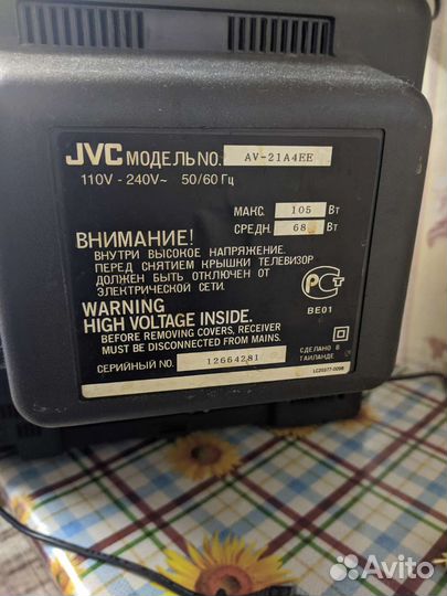 Телевизор JVC