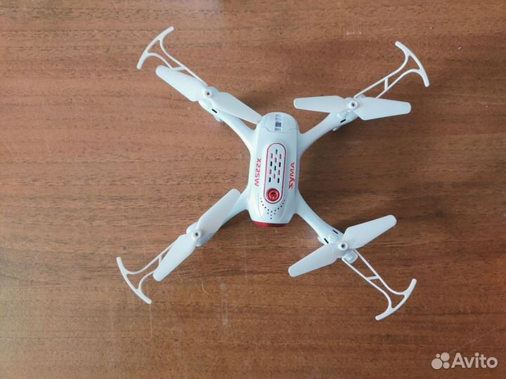 Квадрокоптер syma x22sw