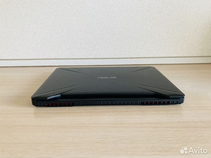 Asus TUF Ryzen 5/16GB/SSD + HDD/RTX 2060/IPS