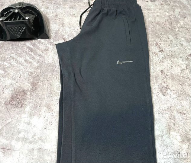 Спортивные костюмы Nike