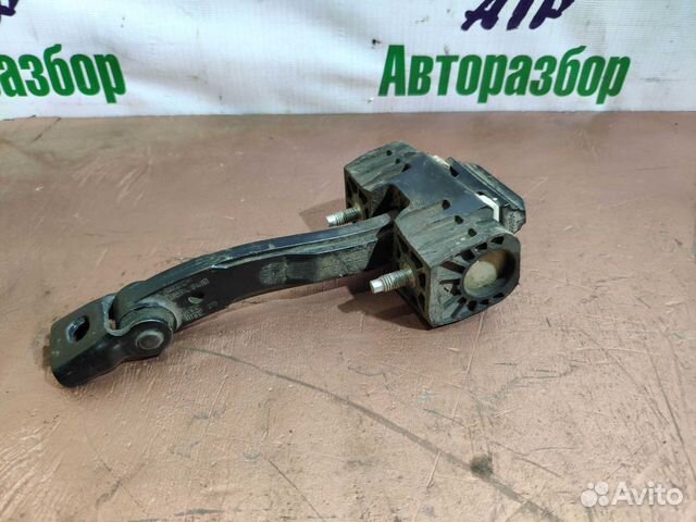 Ограничитель двери передний LADA Granta