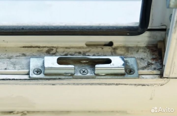 Ремонт окон, Замена уплотнительной резинки. Обслуж