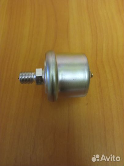 Датчик давления масла на Волга,Газель,УАЗ,23.3829