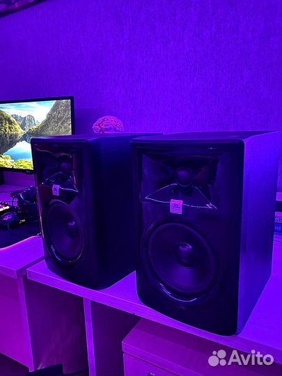 Студийные мониторы Jbl 305p mkii