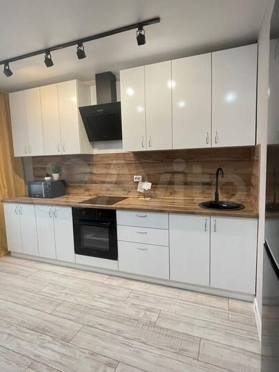 2-к. квартира, 61 м², 4/16 эт.