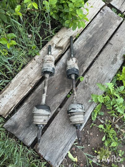 Запчасти на ниву 2121