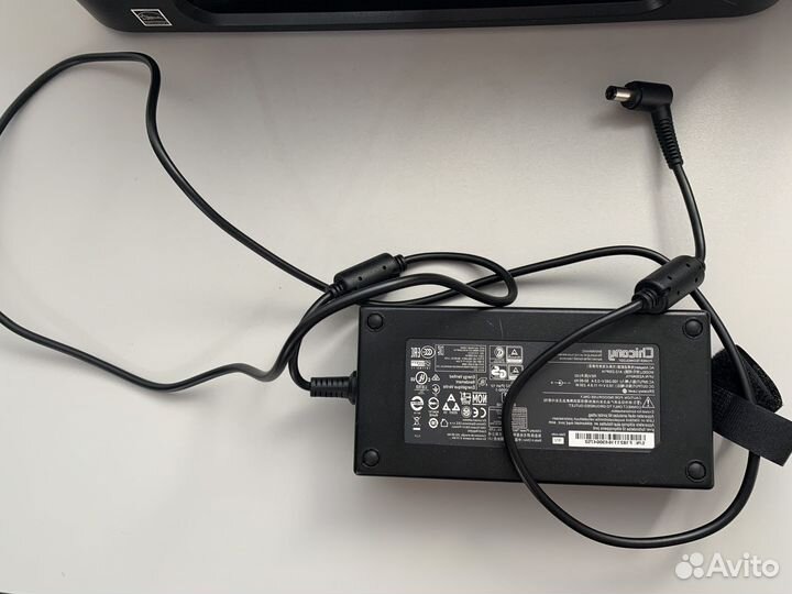 Блок питания для ноутбука MSI