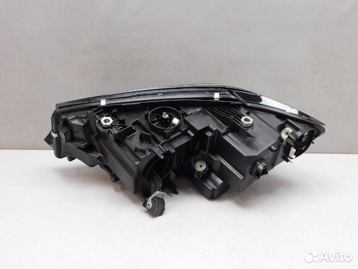 Фара правая BMW 3-Series