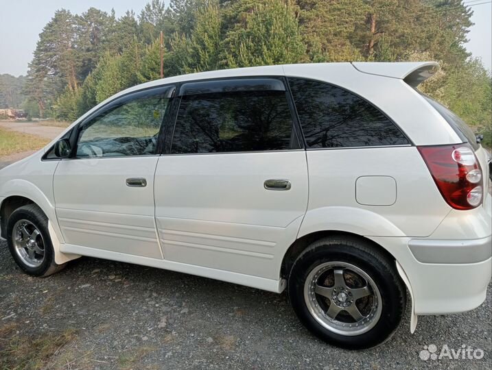 Toyota Nadia 2.0 AT, 1999, 250 000 км