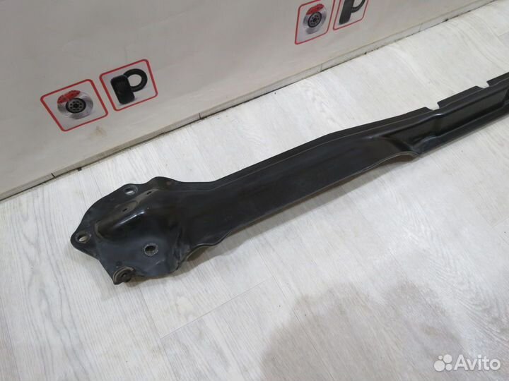 Распорная планка Ford Focus 3