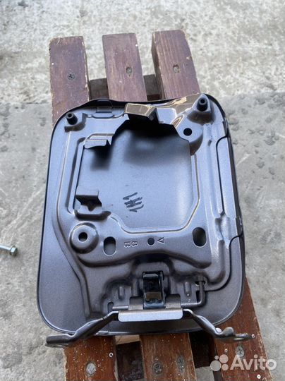 Toyota camry 70 кришка бака лючёк бака