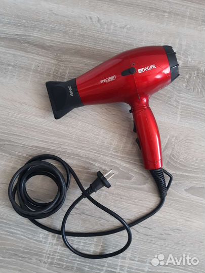 Фен,пеньюар,расчески