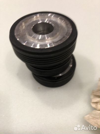 Прижимной ролик для mechlabor stm 610