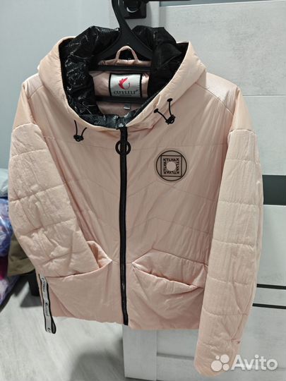 Куртки женские