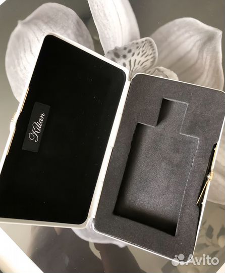 Стильный футляр от Killian. Новый. От духов