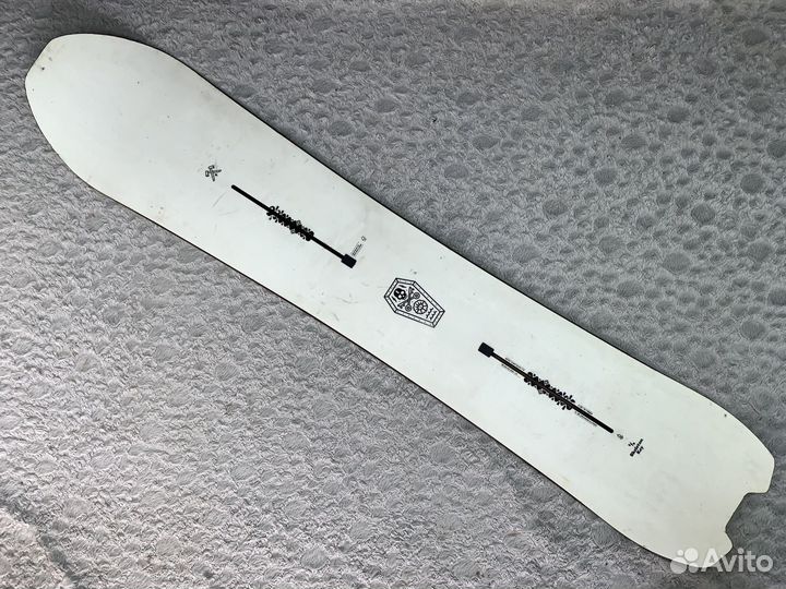 Сноуборд 158 кембер Burton Skeleton Key
