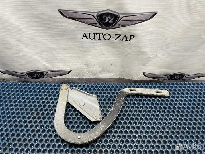 Петля капота левая L