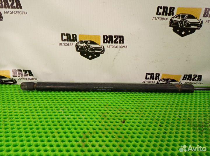 Амортизатор капота