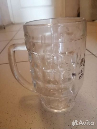 Бокалы кружки пивные