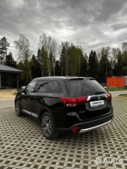 Mitsubishi Outlander 2.4 CVT, 2016, 182 000 км