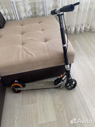 Самокат детский двухколесный с ручным тормозом