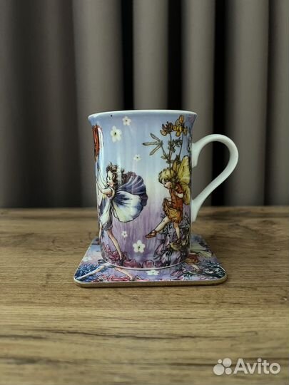 Бокал фарфоровый с подставкой 220 мл