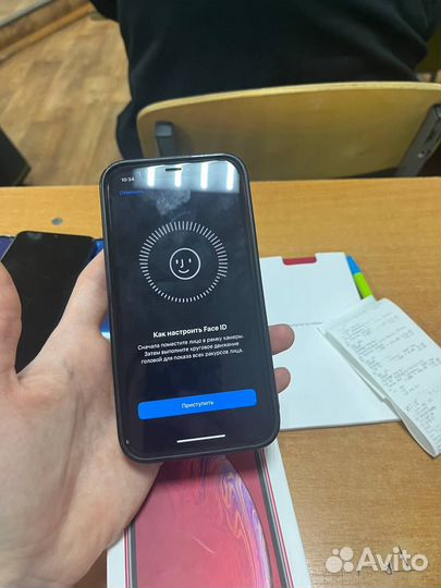 iPhone Xr, 64 ГБ