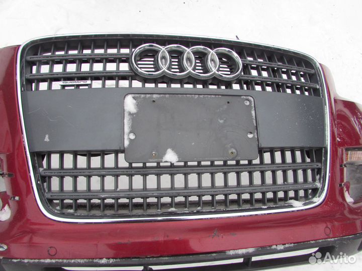 Передний бампер USA Audi Q7 2006-2009 4L дефект