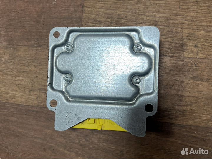 Блок управления подушками безопасности