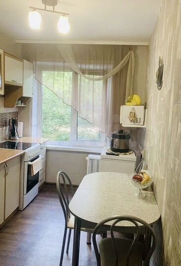 Комната 16 м² в 3-к., 1/12 эт.