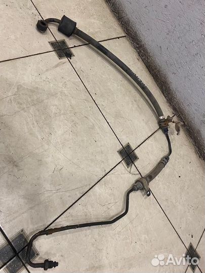 Трубка гур Hyundai Accent