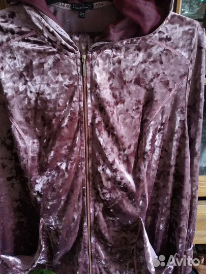 Спортивный костюм женский