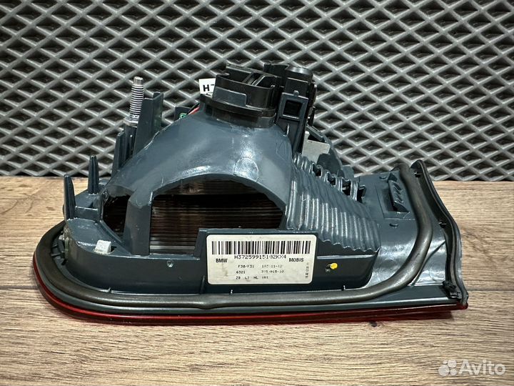 Фонарь задний левый в крышку багажника BMW 3 F30