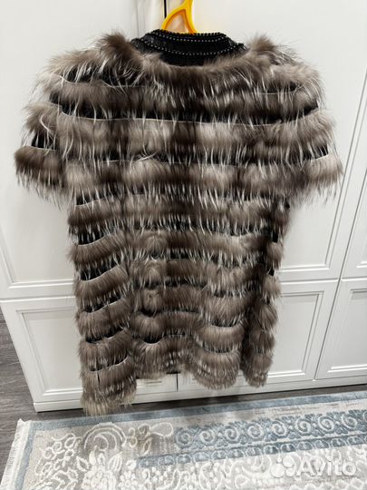 Жилет из чернобурки