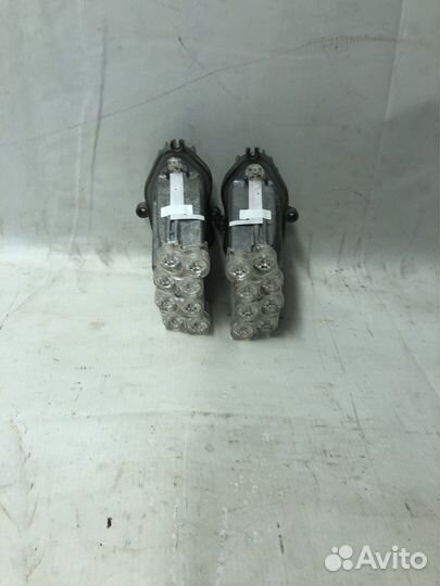 Поворотники левый правый BMW 7 F01 дорестайлинг