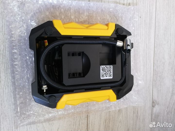 Насос автомобильный компрессор 12В Новый