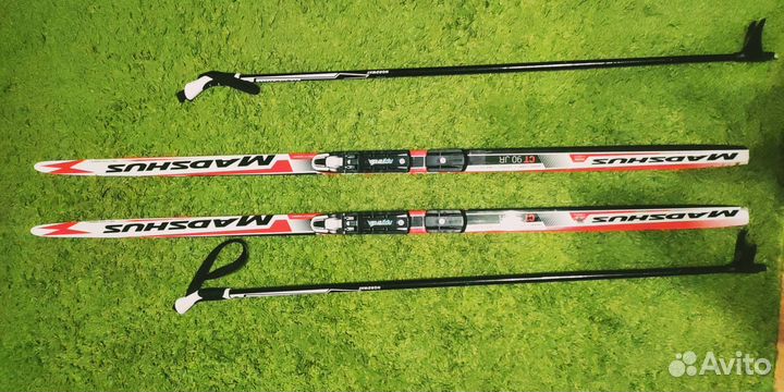 Беговые лыжи