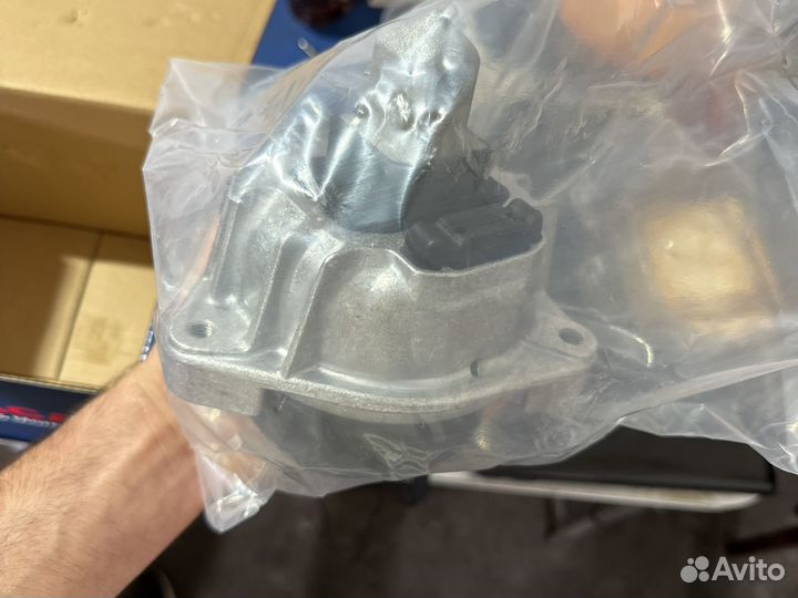 Подушки двигателя BMW F01 F02 F10