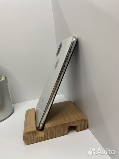 iPhone X, 256 ГБ