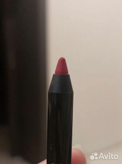 Lancome карандаш для губ