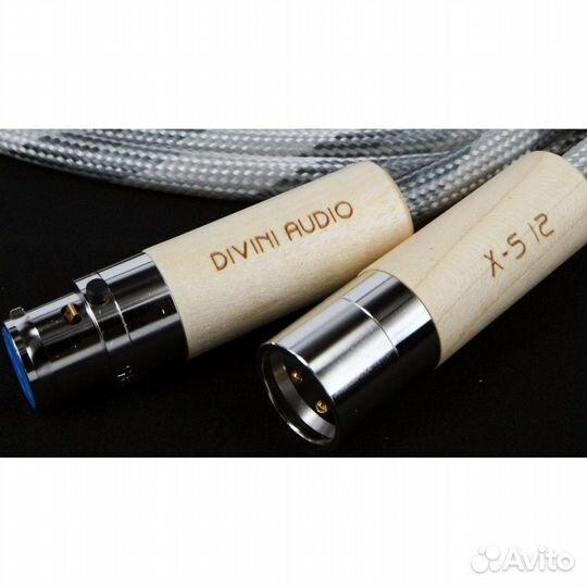 Divini Audio X-S12 7N OCC Cable XLR 1.0m