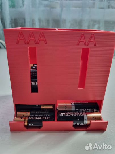 Диспенсер для батареек