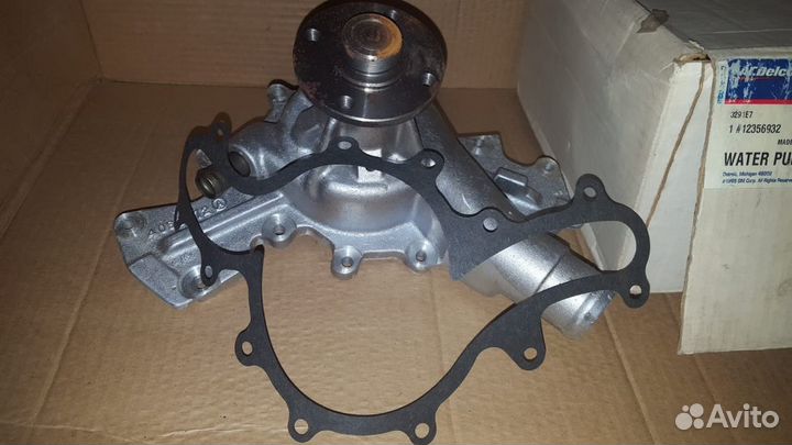 Водяная помпа Ford Explorer V6 4.0L 1991-2000