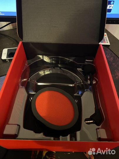 Гарнитура HyperX Cloud 2