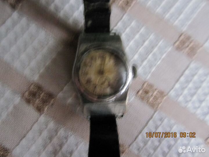 Часы Звезда