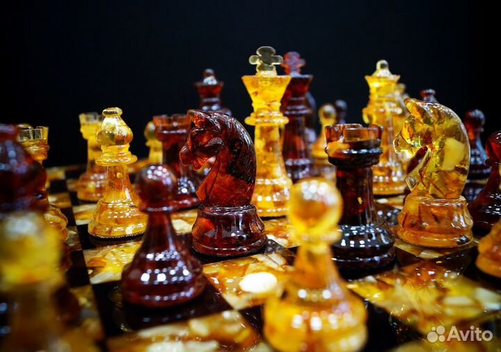 Янтарь. Янтарные Шахматные Фигуры 