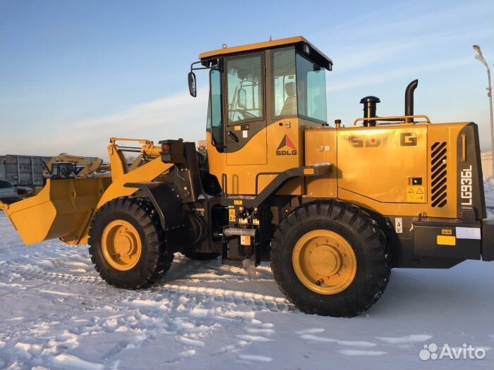 Услуги фронтального погрузчика 24 часа. нал безнал