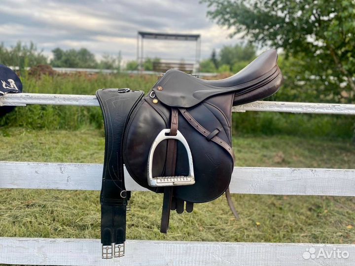 Седло конкурное Prestige Meredith