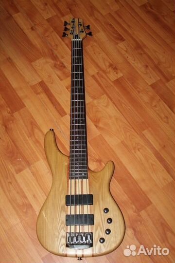 Мастеровые бас гитары